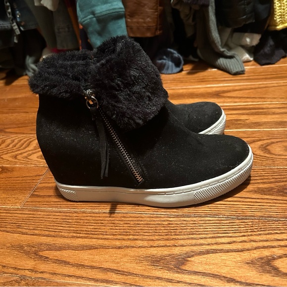 Wedge Bootie/Sneaker - Picture 2 of 2